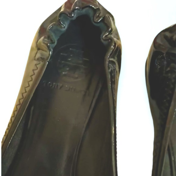 TORY BURCH BLACK PATENT FLATS women’s slip on shoes size 6 - Picture 12 of 14